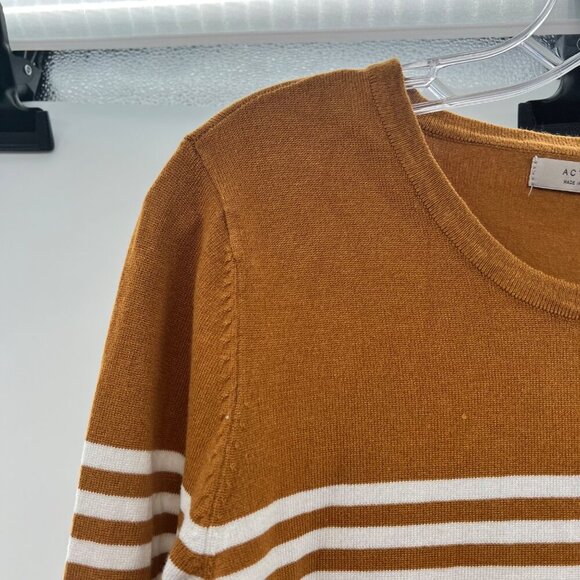 Active USA Lightweight Sweater Women's Size Medium Striped Long Sleeve Buttons - Picture 5 of 9